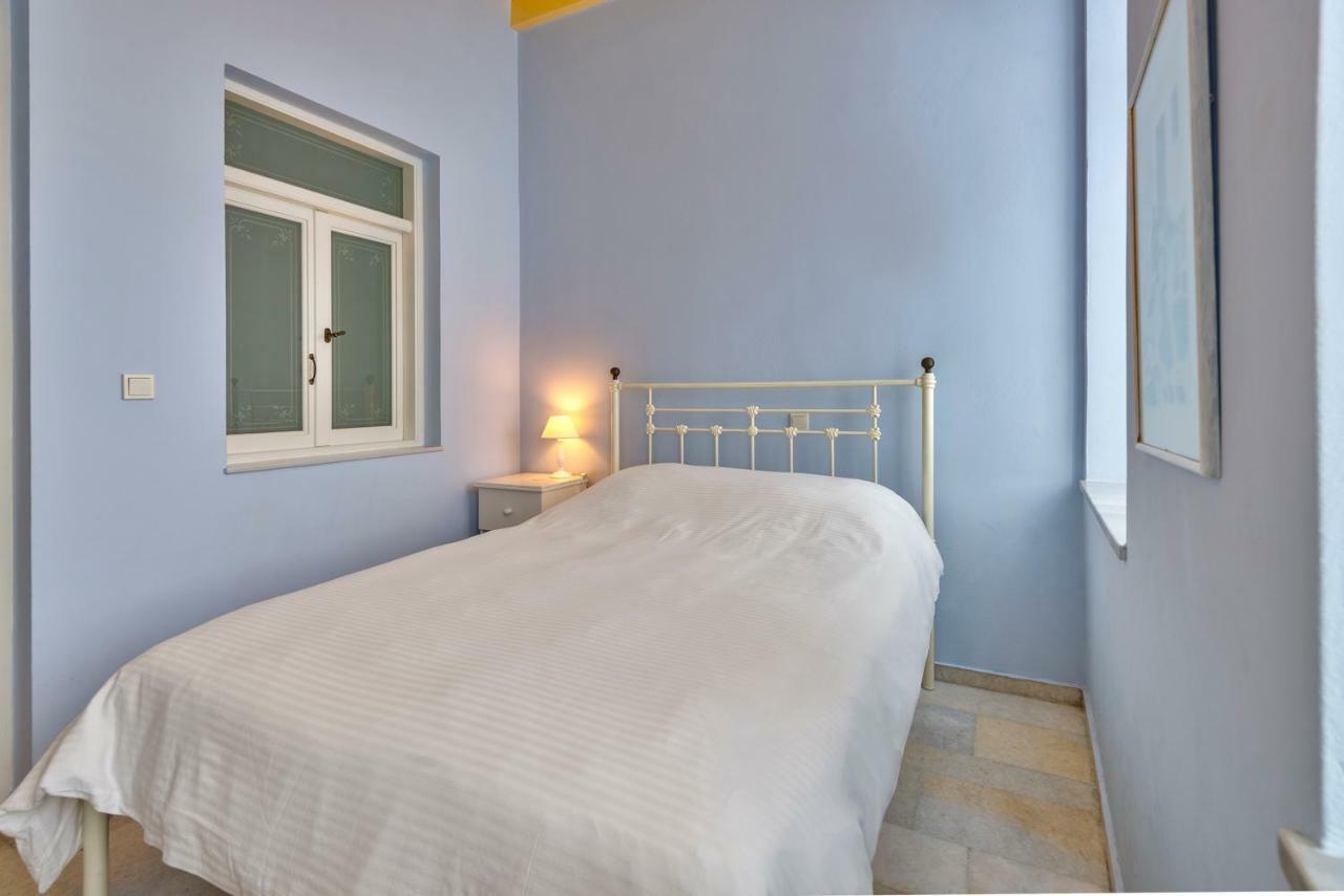 Island Of Luxury Apartments Ermoupoli Exterior foto